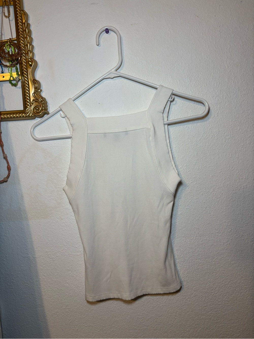 Lulu's white Ribbed Square-Neck Tank - Picture 4 of 4